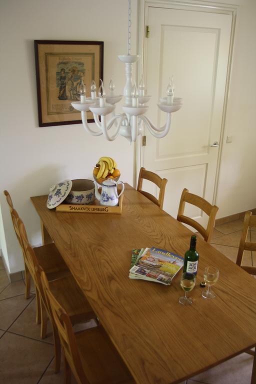 Erfgoedlogies D'Ouffenhoff Hotel Baarlo  Szoba fotó